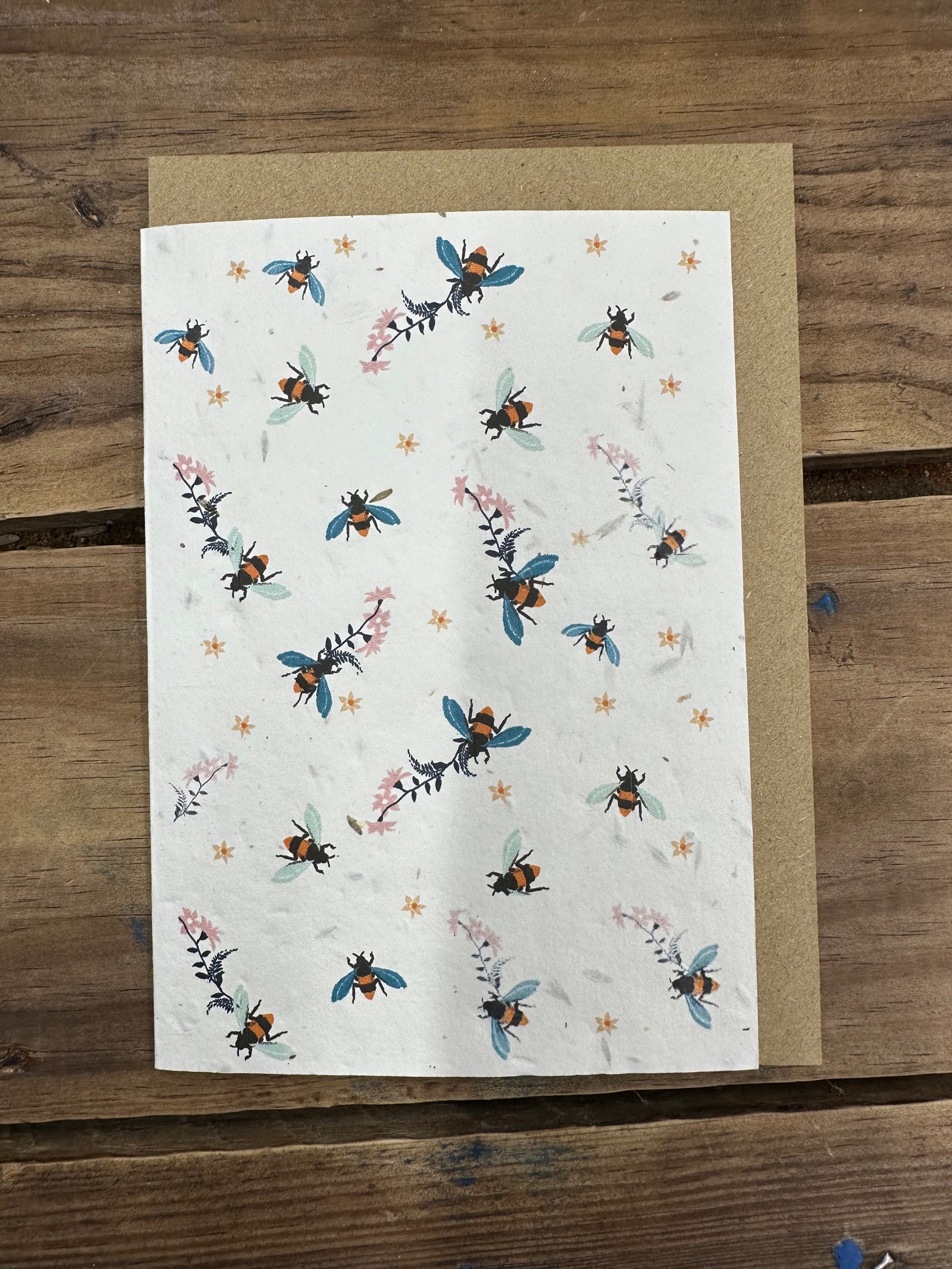 Buzzing Bees Plantable Seed Card image 0