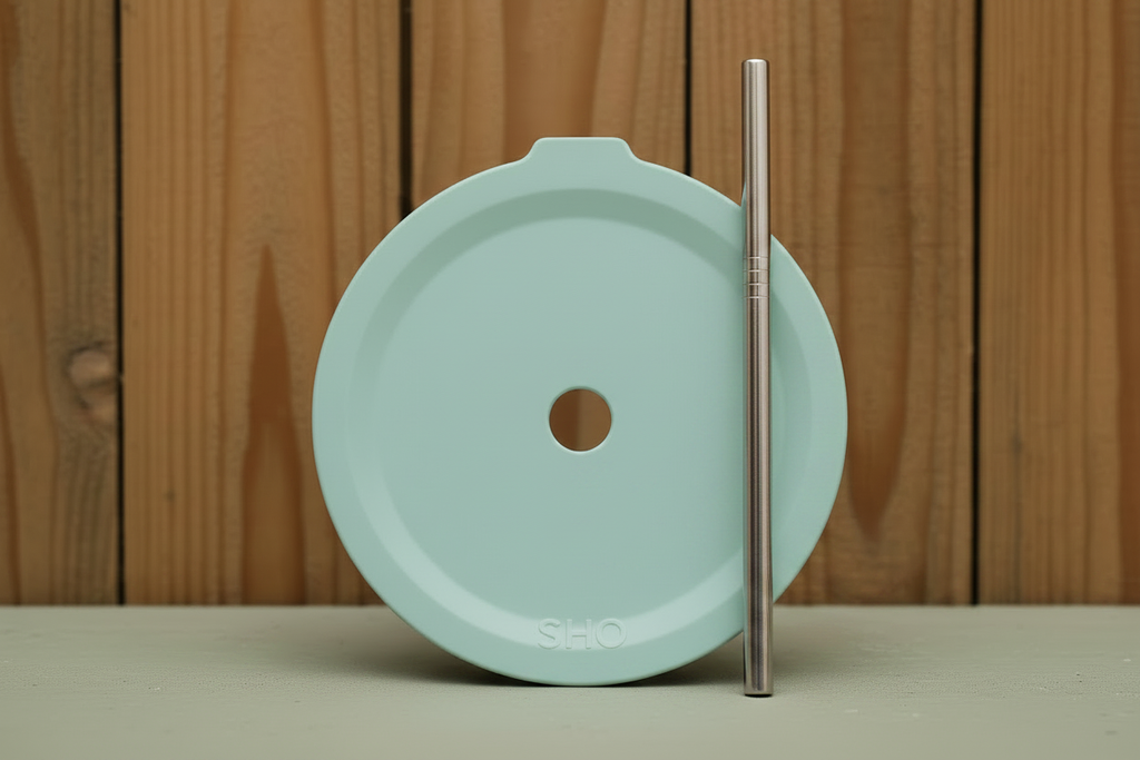 SHO Duck Egg Lid with Straw Standing